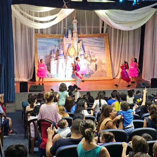 Theatre play presented by Mtanos Trading in collaboration with Sarit 6 - Aghani Aghani and Smiley Mizo