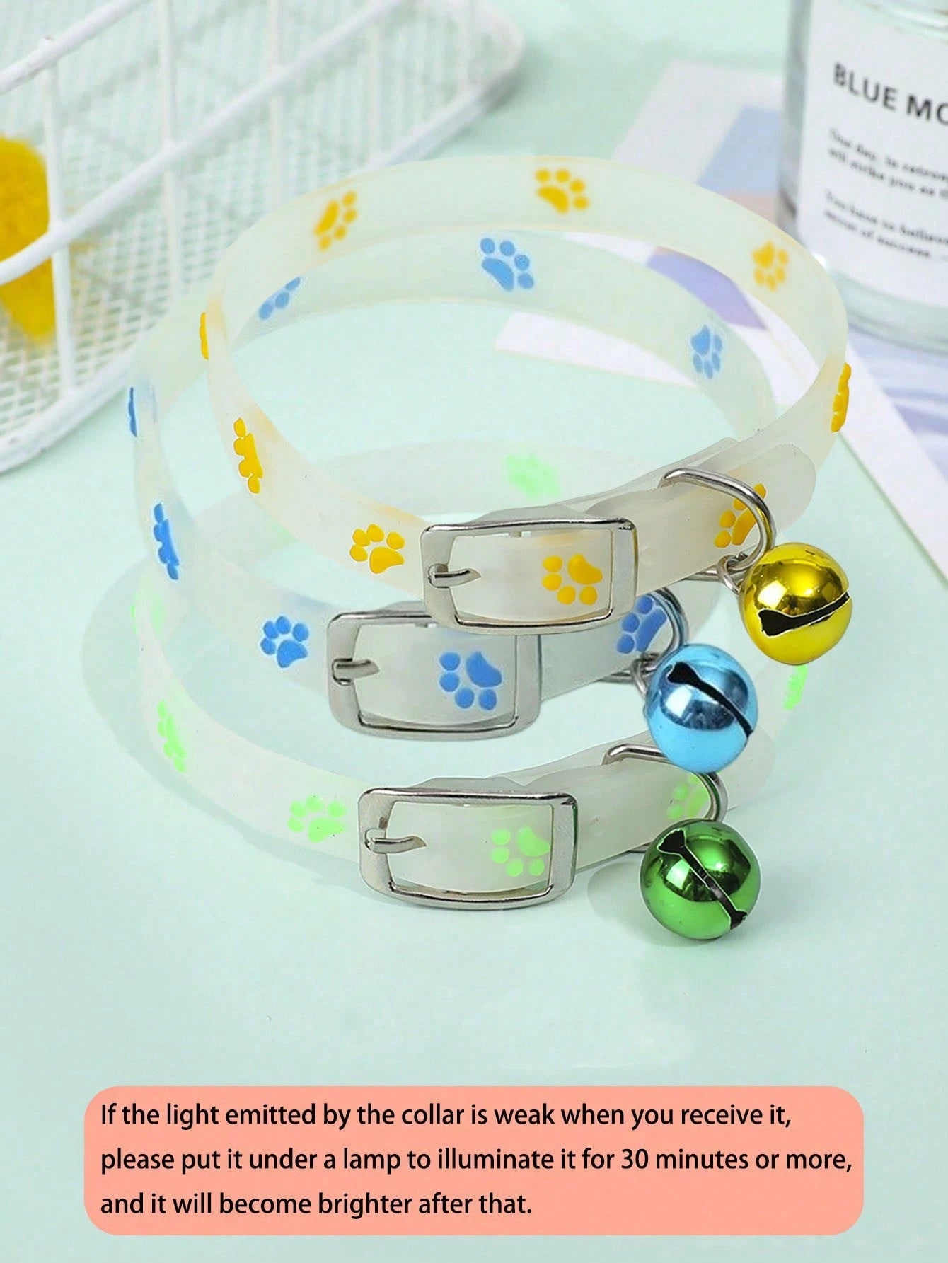 Luminous Pet Collar – Glow‑in‑the‑Dark Paw Print Design for Cats & Small Dogs