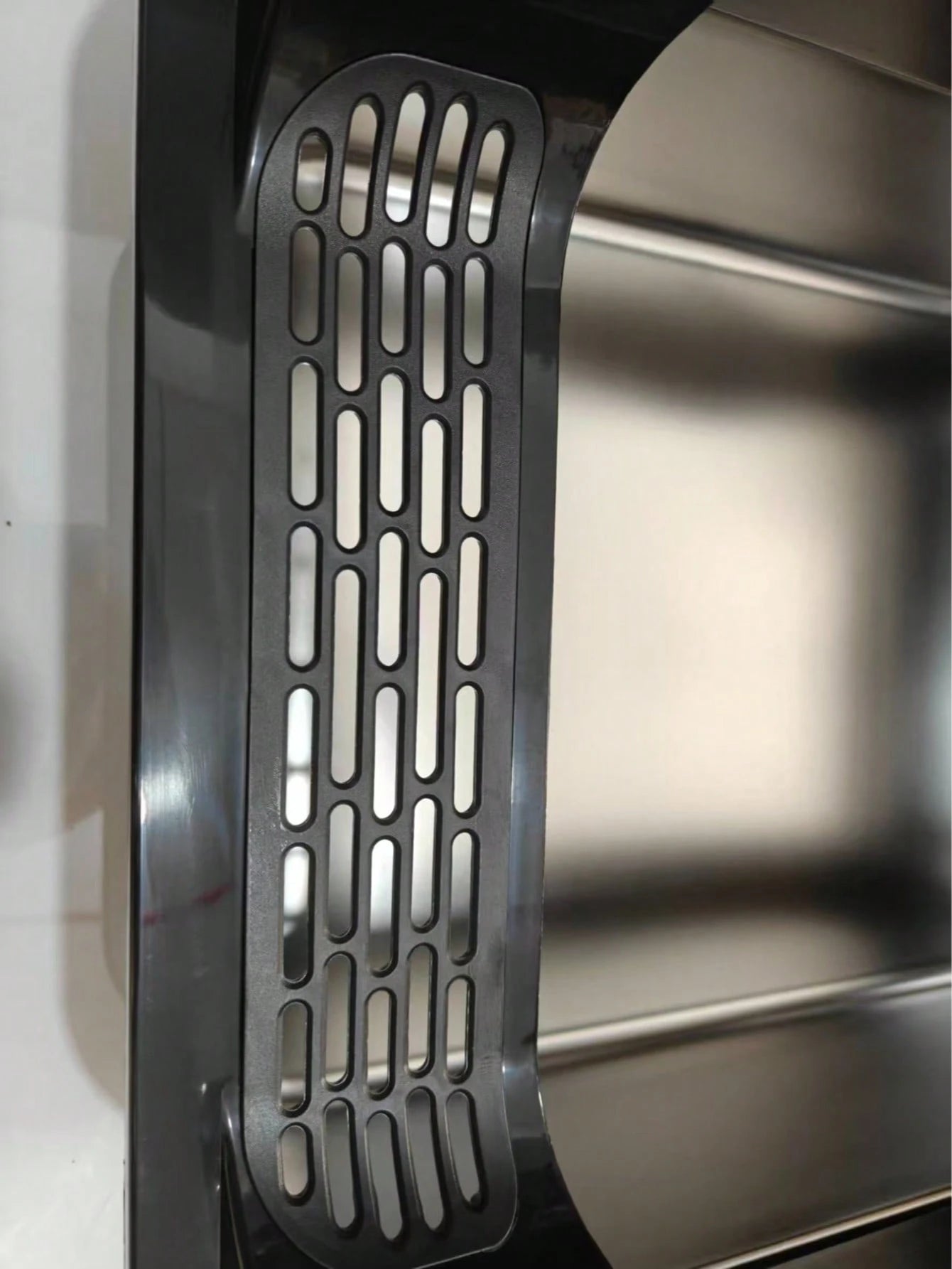 Stainless Steel Semi-Enclosed Cat Litter Box with Scoop