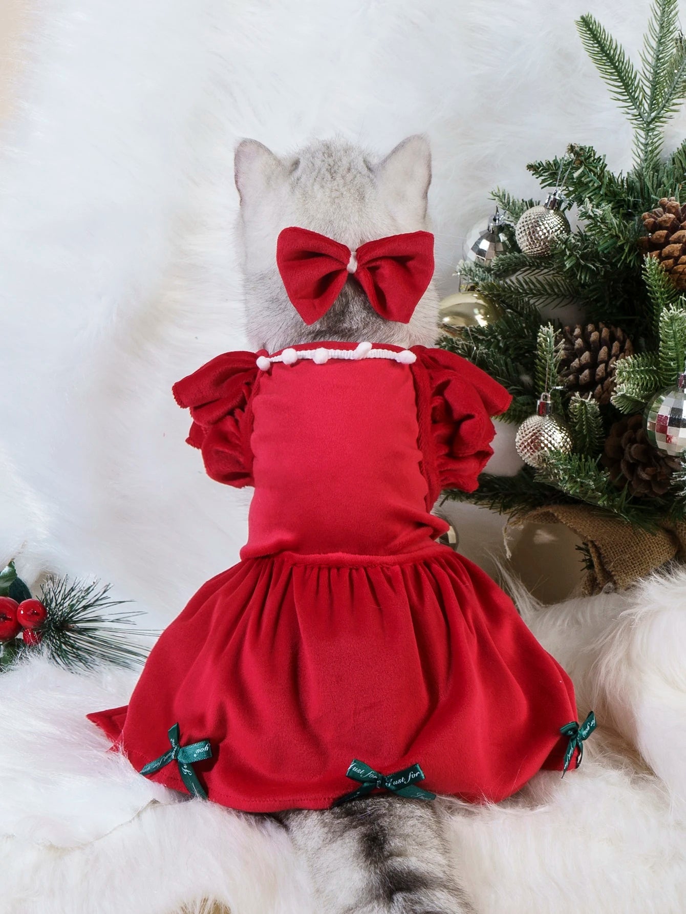Santa Claus Princess Pet Dress – Warm Christmas Fleece Outfit for Dogs & Cats