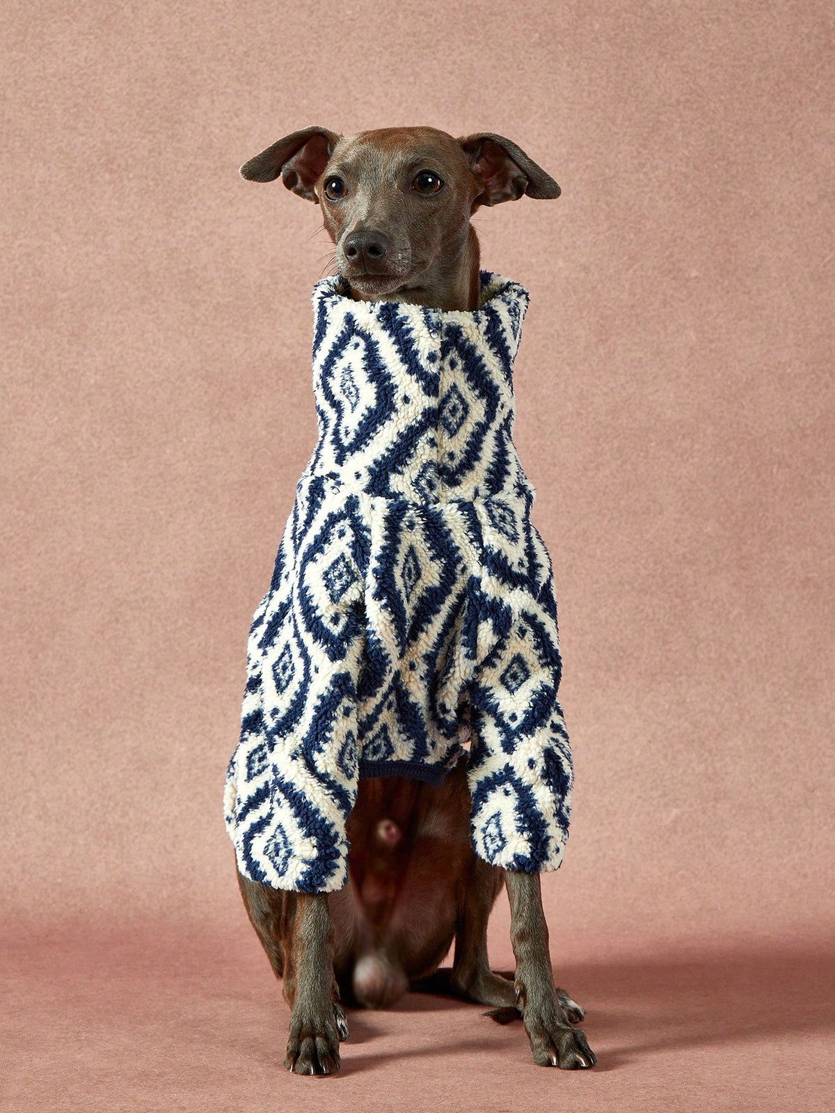 Geometric Pattern Dog Sweatshirt – Warm Plush High-Neck Pet Sweater