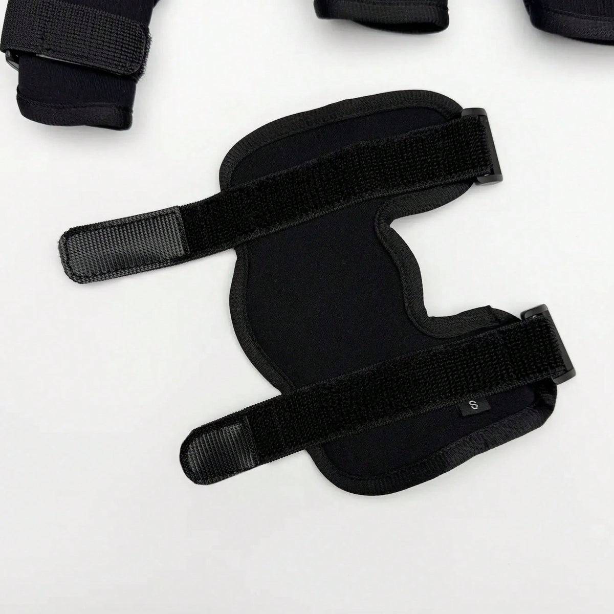 Dog Leg Support Sleeve – Joint Protection & Recovery Brace