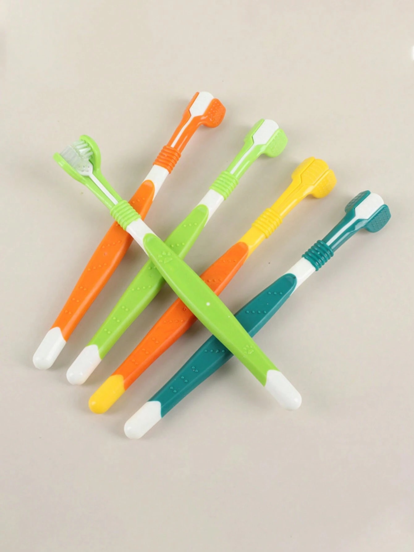 3-Sided Dog & Cat Toothbrush Kit – Pet Finger Toothbrush & Dental Care (set of 5 pieces)