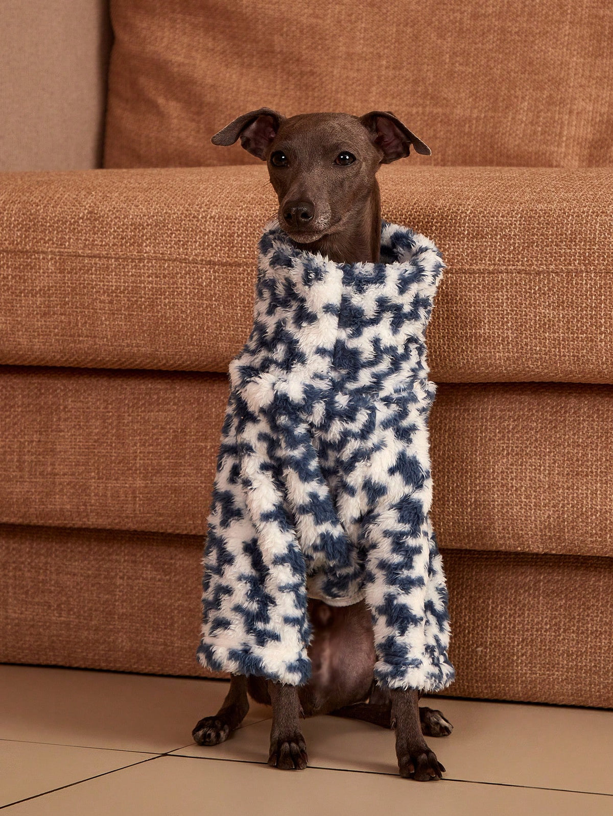 Plush Dog Sweatshirt – Warm High-Neck Pet Sweater