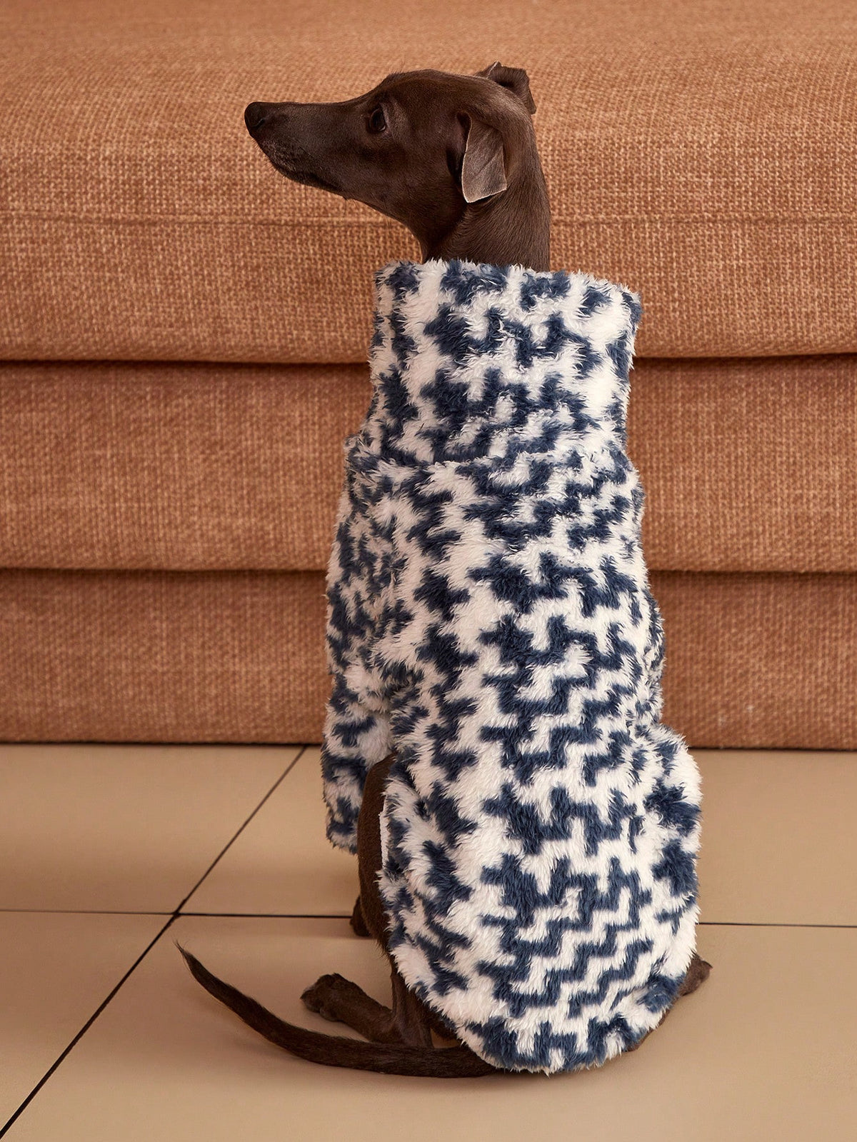 Plush Dog Sweatshirt – Warm High-Neck Pet Sweater