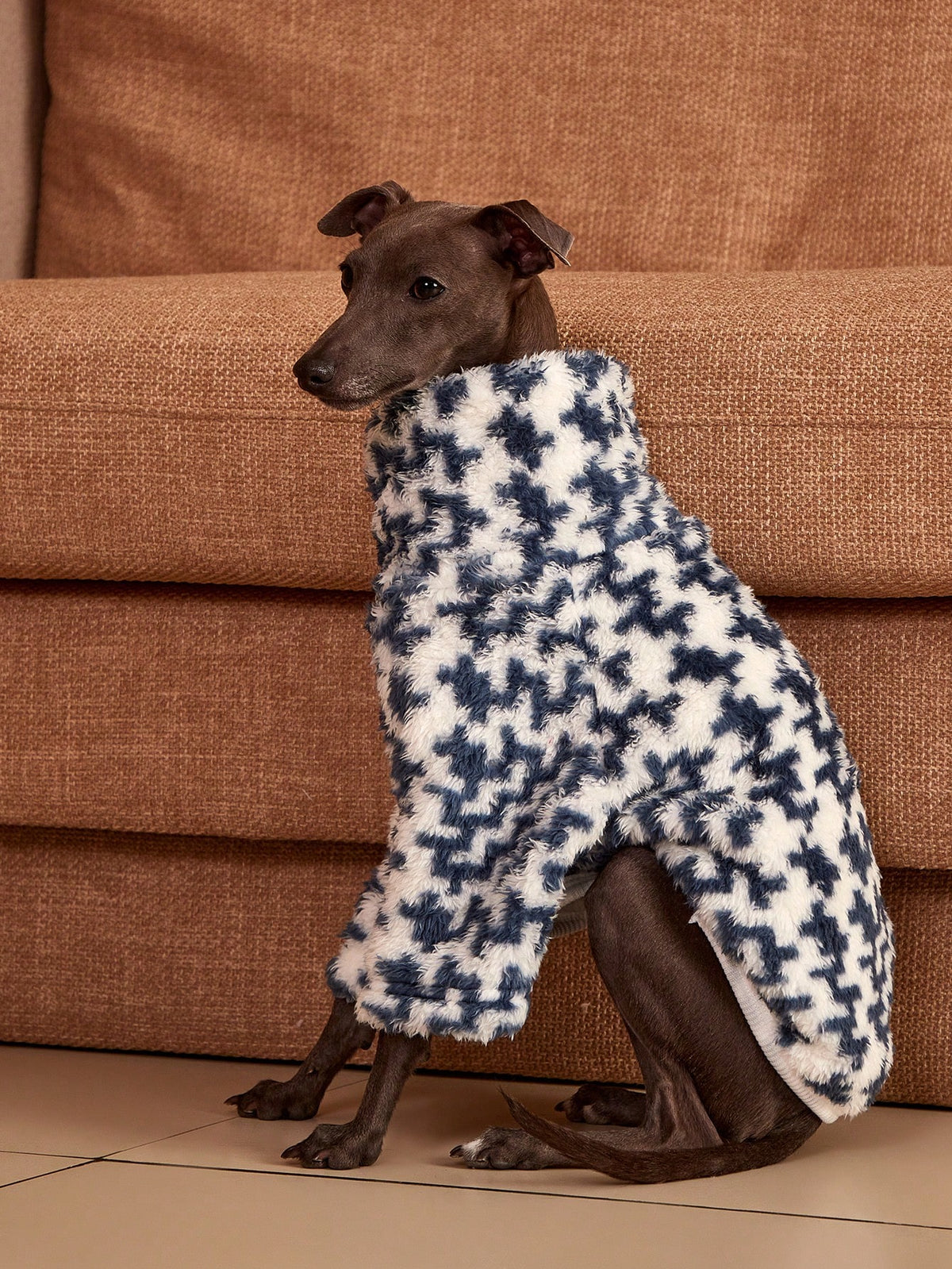 Plush Dog Sweatshirt – Warm High-Neck Pet Sweater