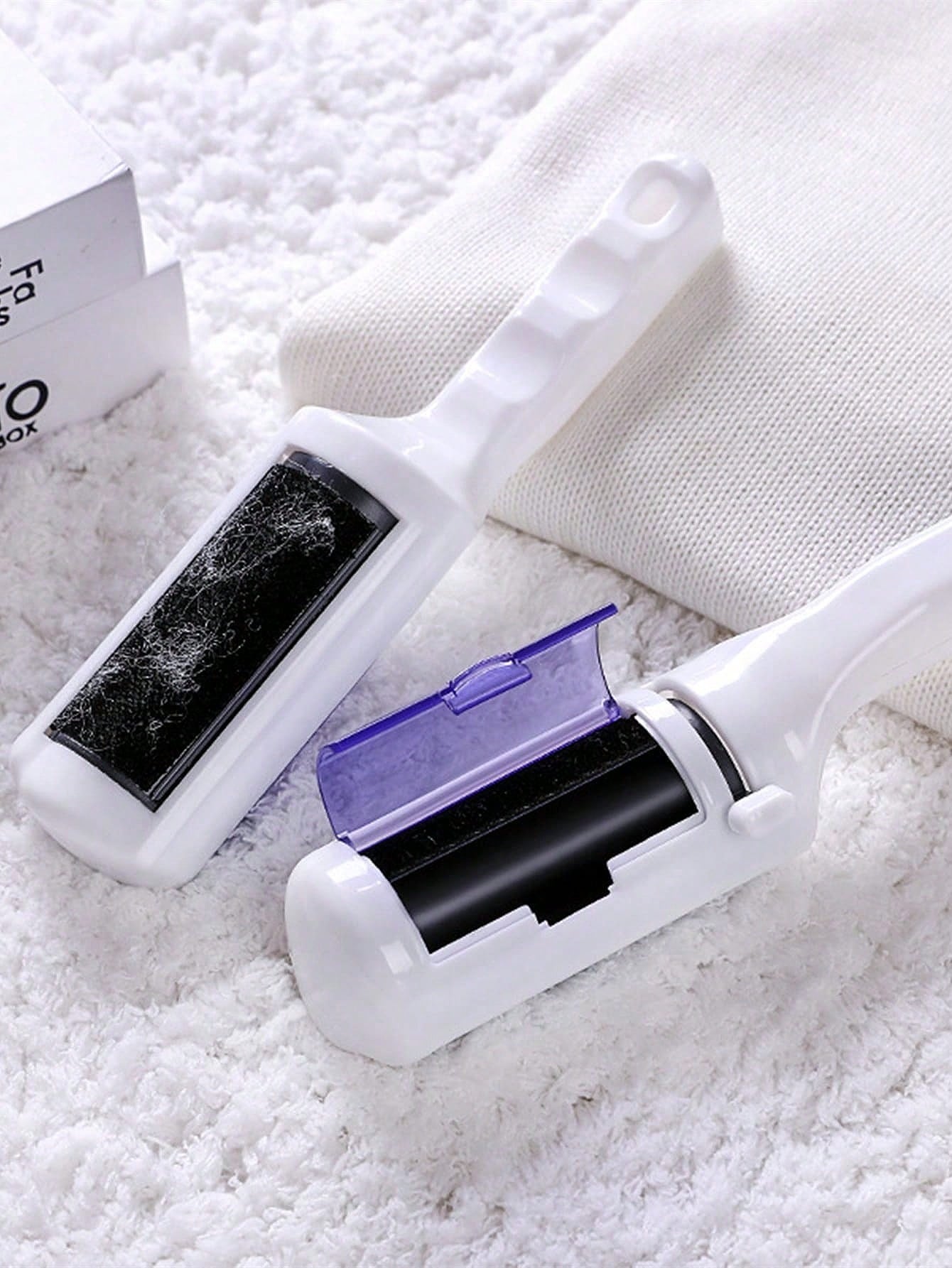 Portable Reusable Lint Roller & Pet Hair Remover Brush | Clothes, Furniture & Sofa Cleaner