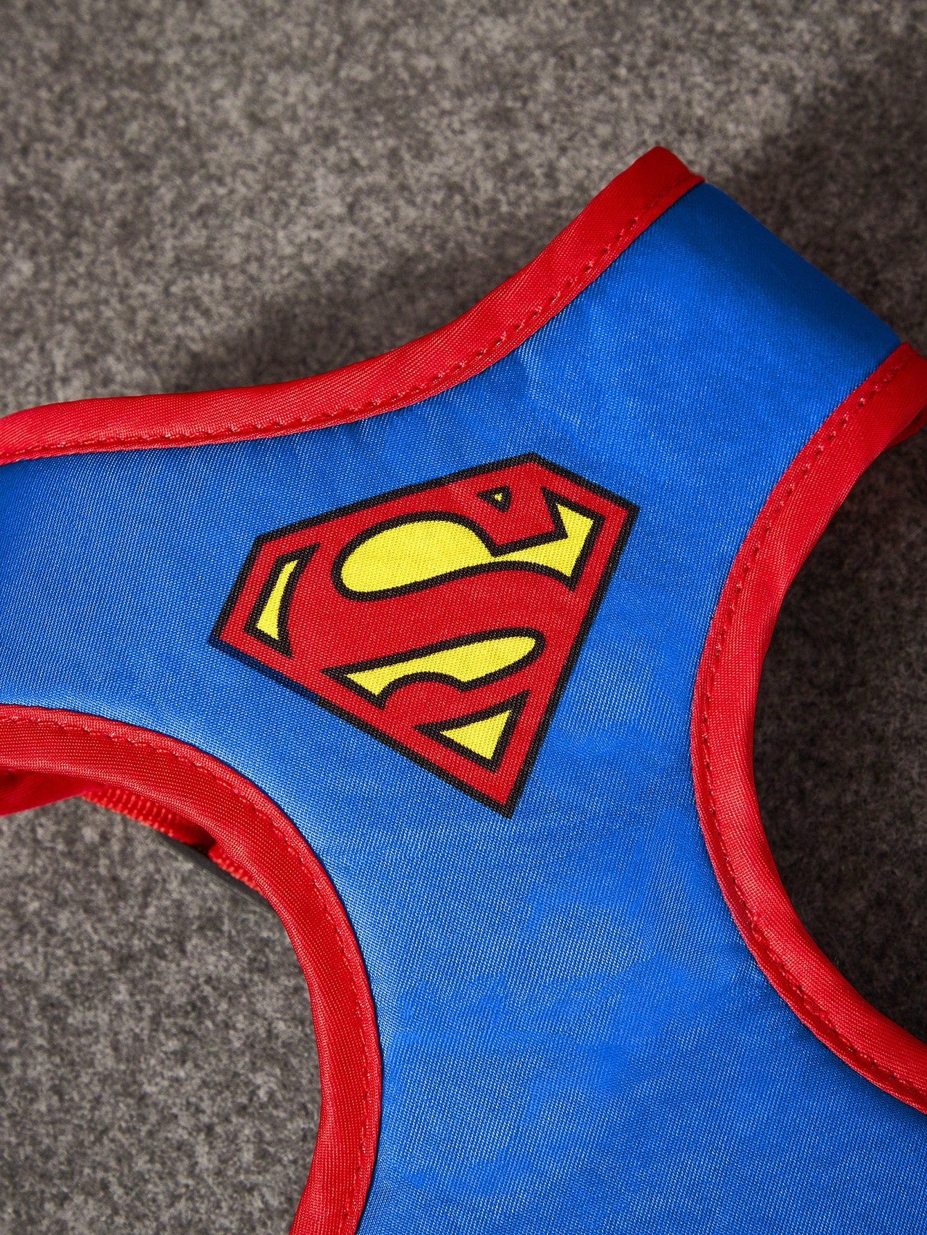 Superman Adjustable Pet Collar & Leash for Cats & Small Dogs